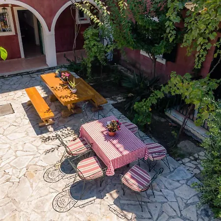 Appartement Liofyto Laganas